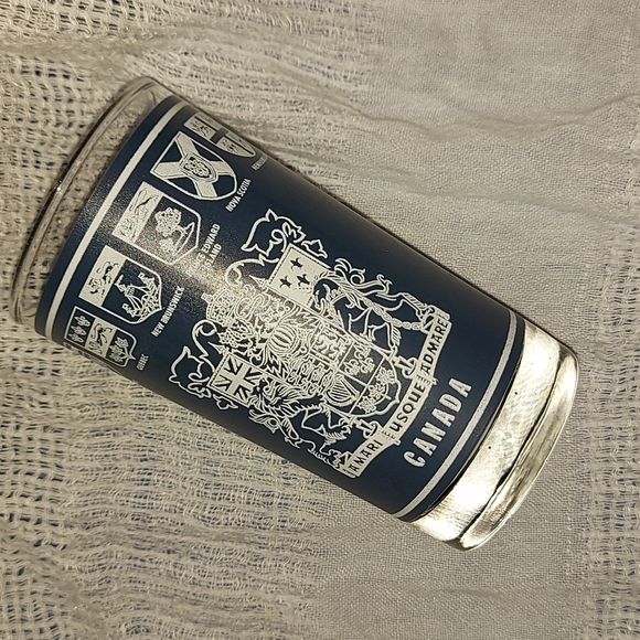 Canada Centennial 1867-1967 Vintage Glass - Picture 2 of 8